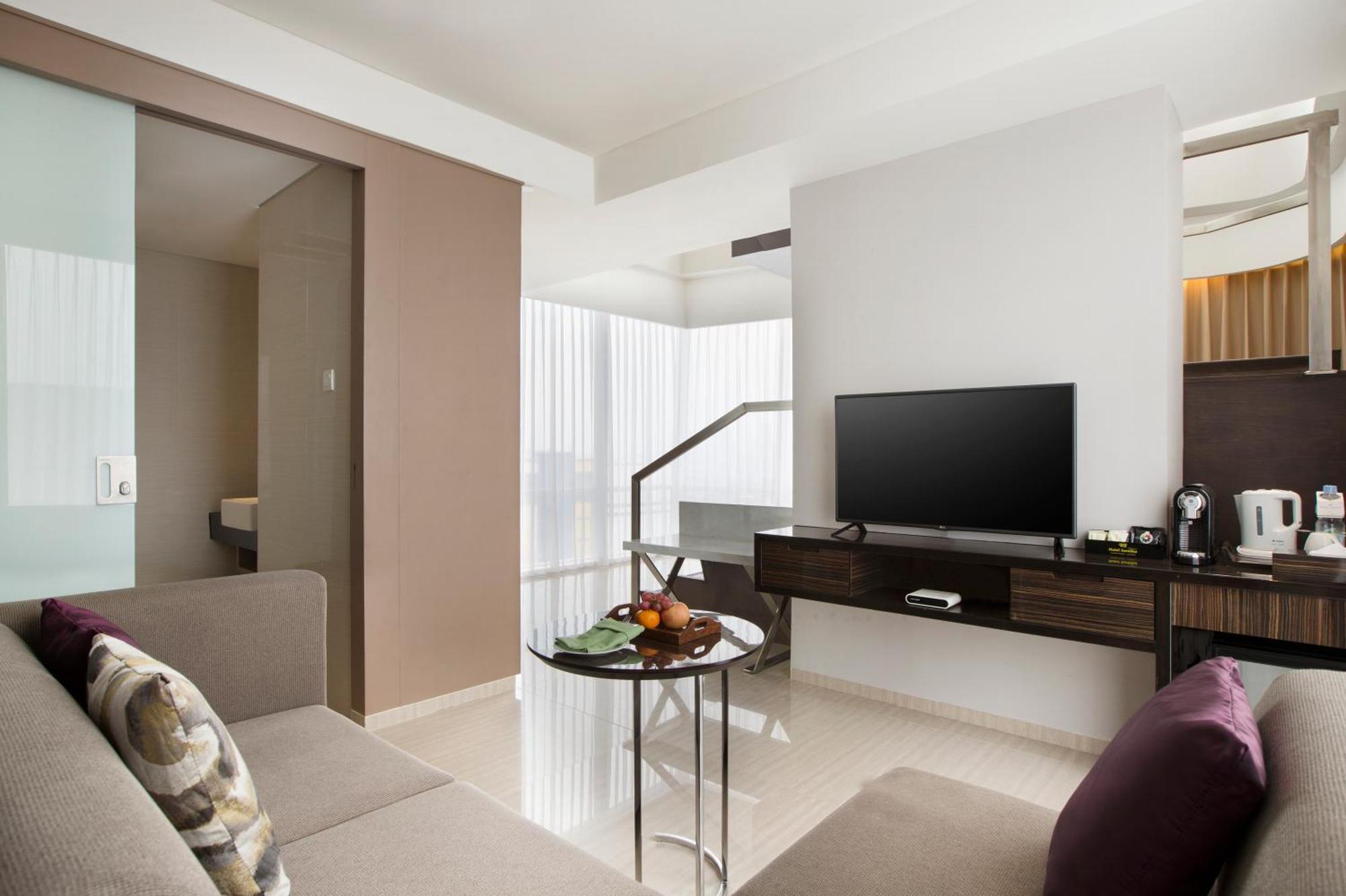 Hotel Santika Premiere Hayam Wuruk Jakarta Exteriér fotografie