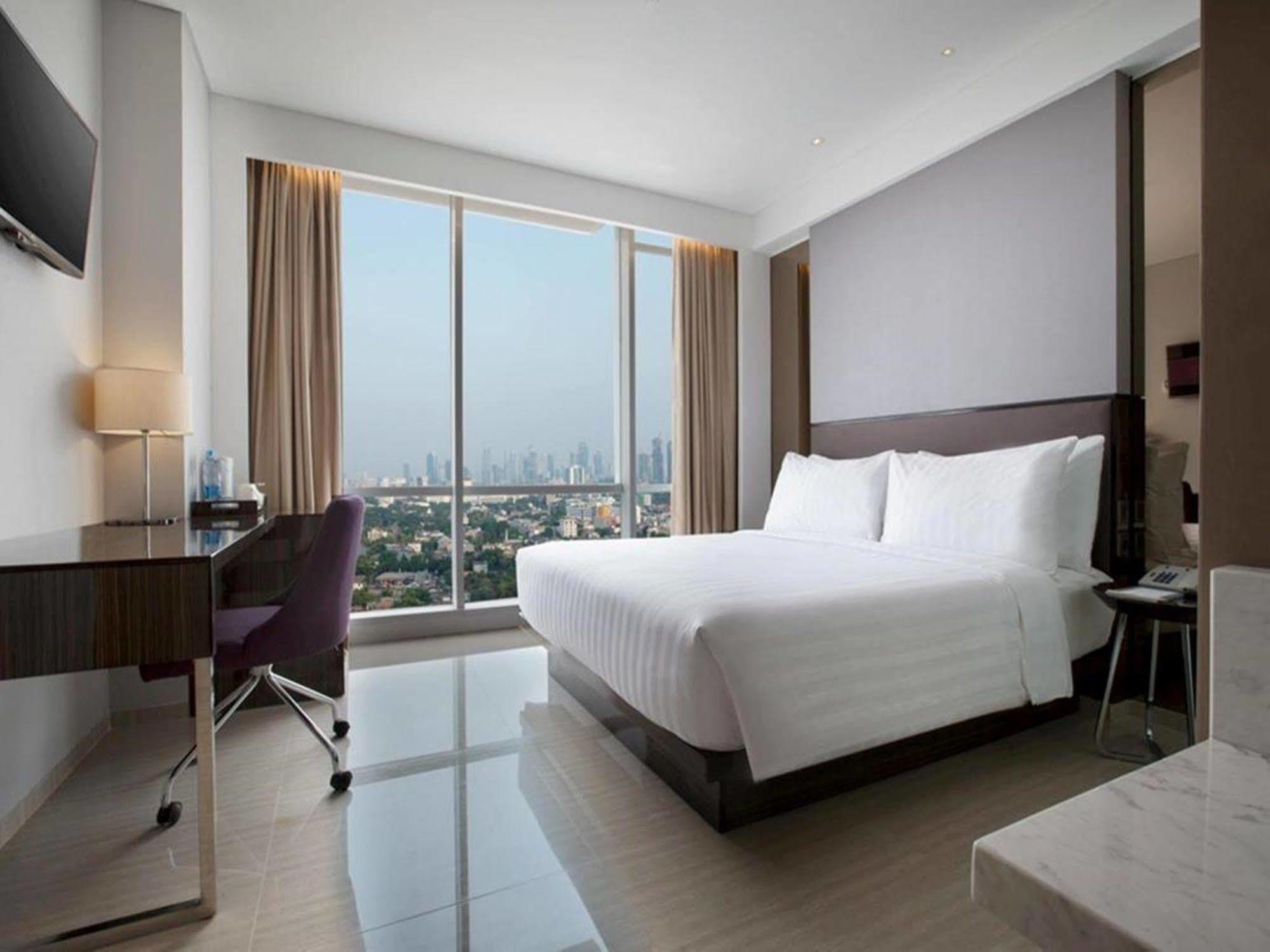 Hotel Santika Premiere Hayam Wuruk Jakarta Exteriér fotografie